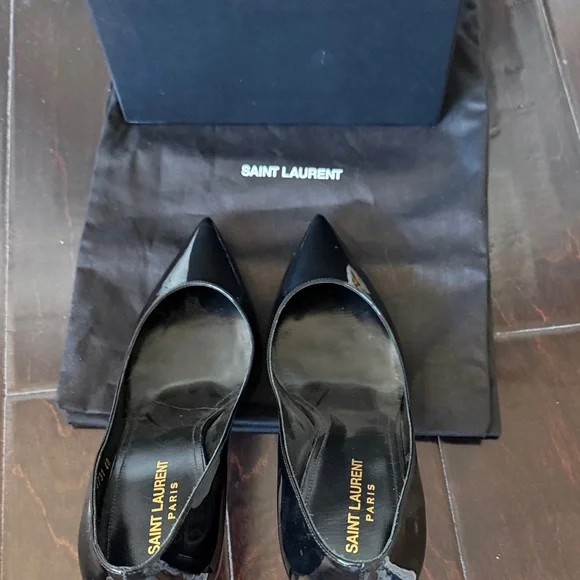 Saint Laurent Black Patent Leather Heels - Picture 3 of 5